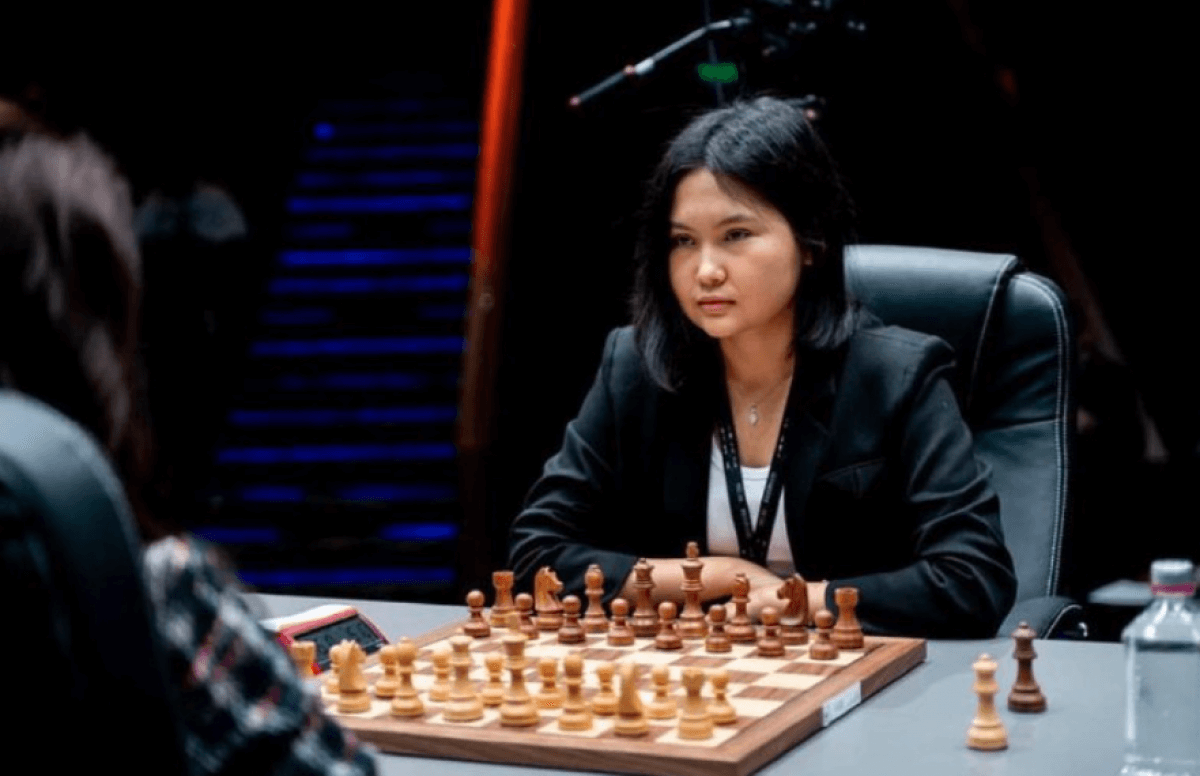 Бибісара Асаубаева Гран-придің 8-турында қытайлық шахматшымен тең түсті