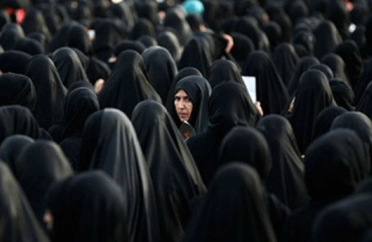 Иранда хиджаб кимеген әйелдерді жазалау үшін камералар орнатылып жатыр