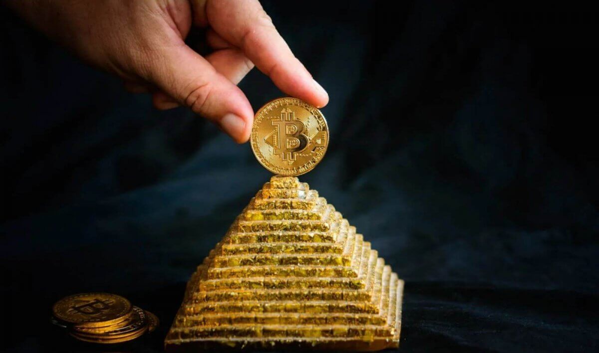 Жезқазған тұрғындары қаржы пирамидасына 124 миллион теңге салған