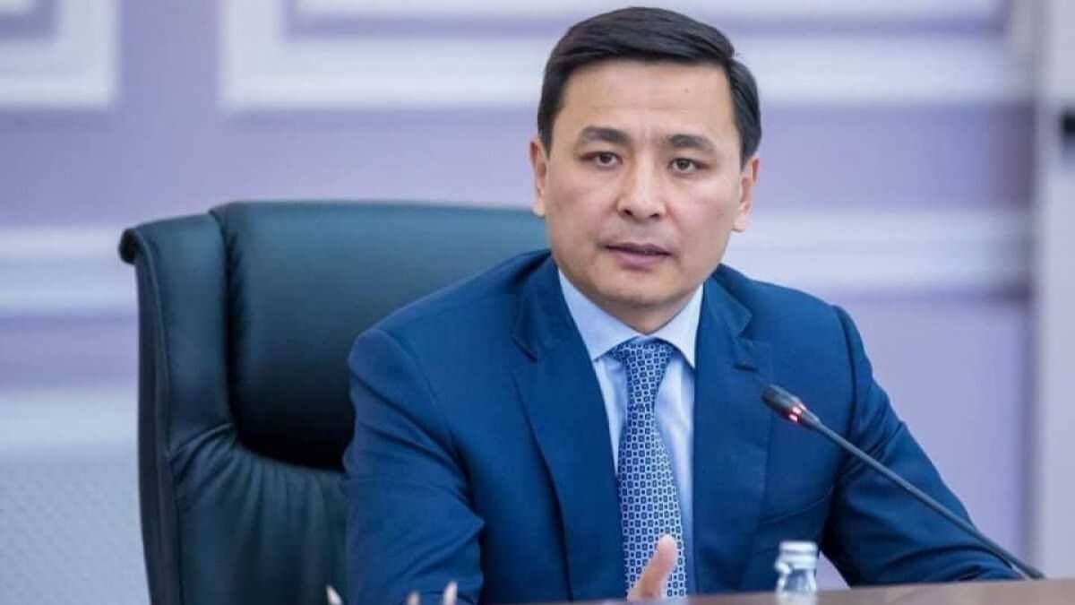 «Үйіңізде су бар ма»: Журналистер Астана әкімі болған Көлгіновке сұрақ жаудырды