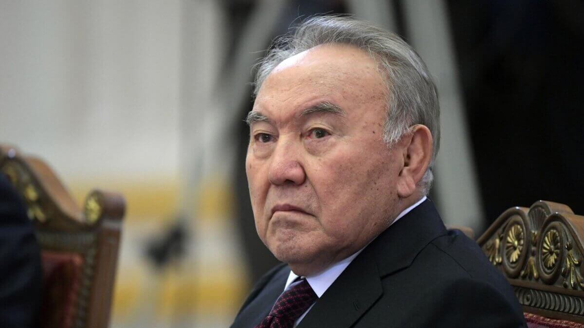 Назарбаев өзінің атындағы мектептердің, университеттің және қордың жоғарғы кеңесінің басшысы мәртебесінен айырылды