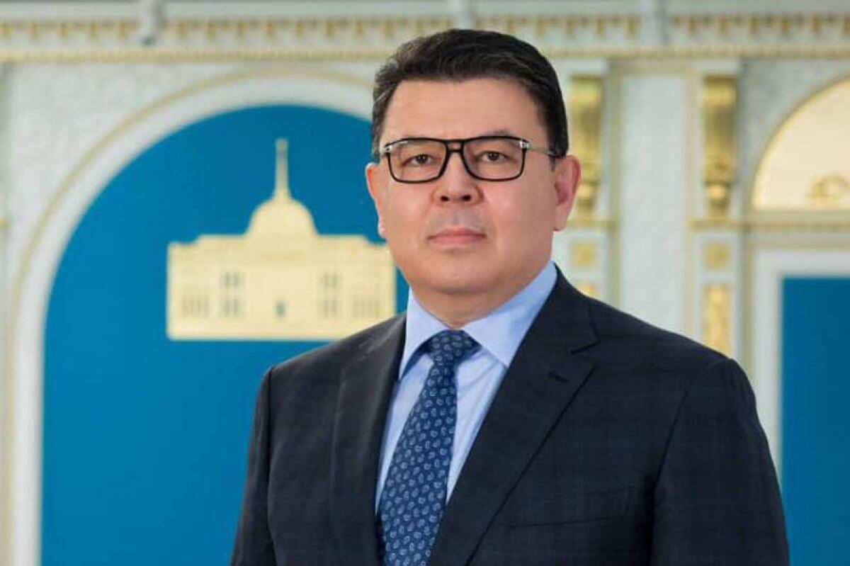 Қанат Бозымбаев Президенттің кеңесшісі боп тағайындалды