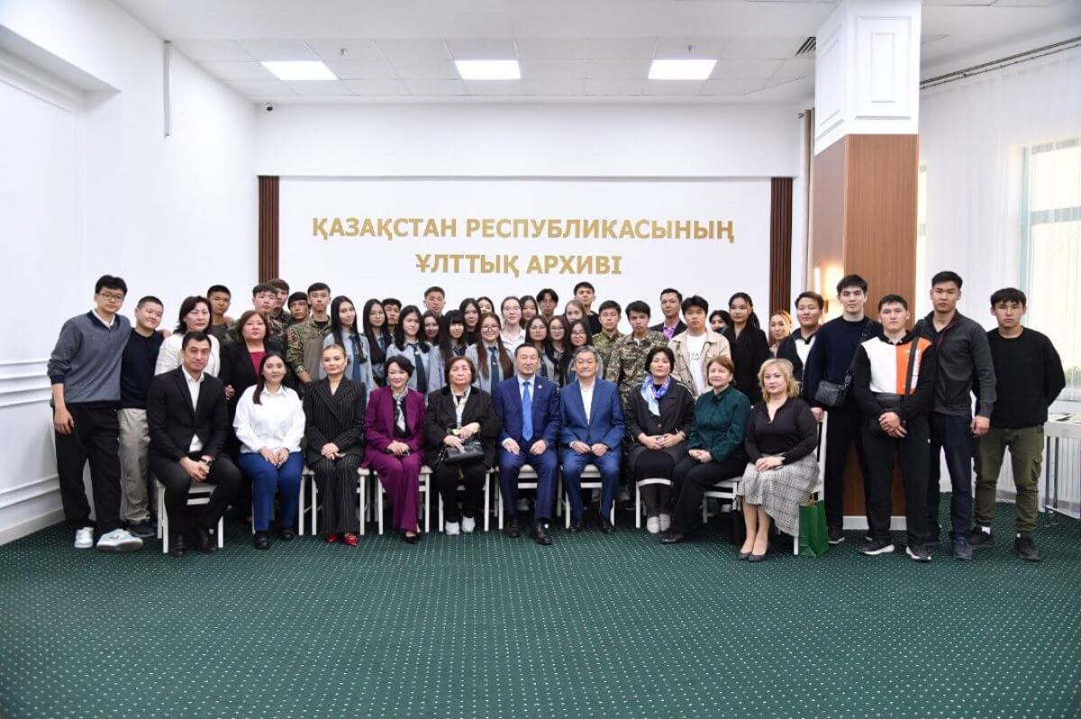 «Батырларға тағзым» порталының таныстырылымы мен қолжазбалар көрмесі өтті
