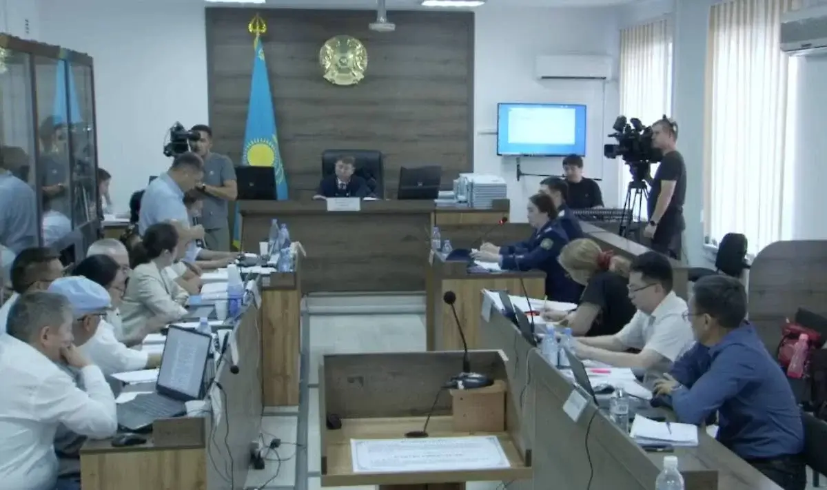 Жерде жатқан Ғайыпбаевты тепкенім дұрыс деп ойлаймын -  Шерзат сотындағы сотталушы