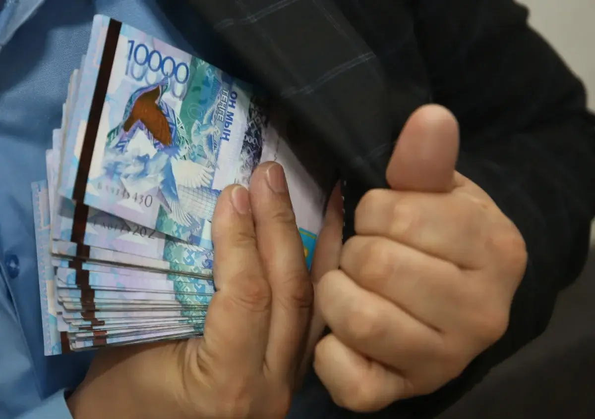 9,8 млн жымқырған: Қостанайдағы ауылдық округі әкімі аппаратының бухгалтерінің айласы
