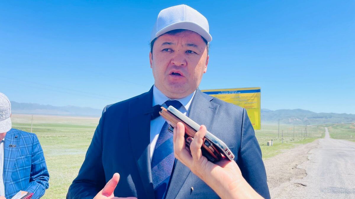 Райымбек ауданындағы жол мәселесі: Әкім уәдесі