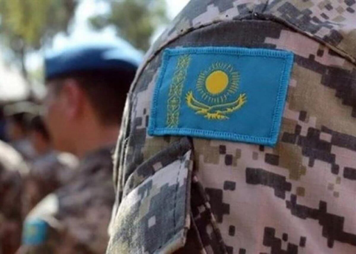 "Менингиті барына қарамаған". Денсаулығы жарамсыз сарбаз әскерде көз жұмды