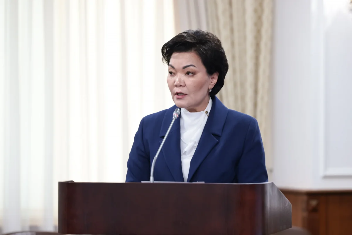 Ең төменгі жалақы 85 мың теңгеге өмір сүруге бола ма? — Еңбек және әлеуметтік қорғау министрі жауап берді
