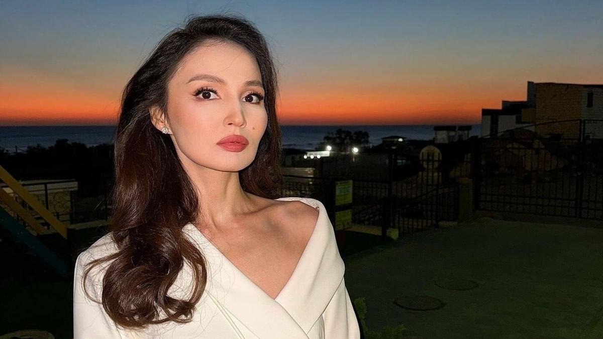 «Сұрақтың астына алады»: Жұлдыз Әбдукәрімова неліктен әбігерге түскенін айтты