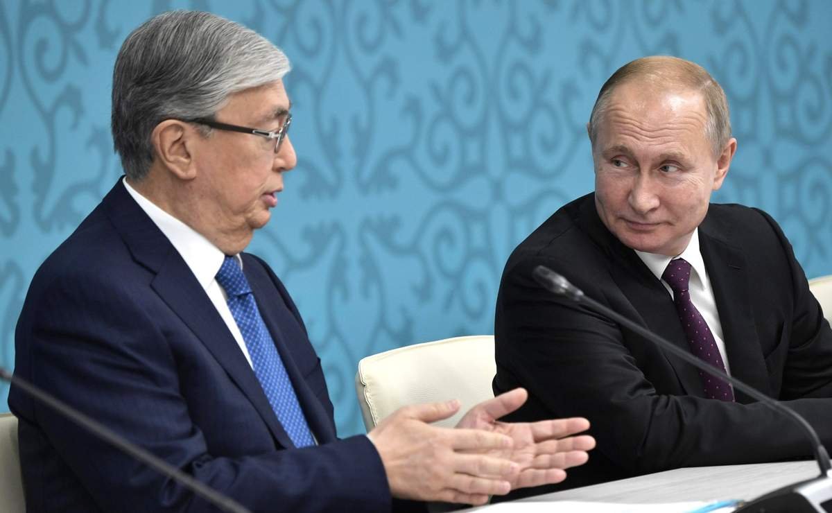 Украинадағы соғысты талқылаған: Путин Тоқаевқа қоңырау шалды