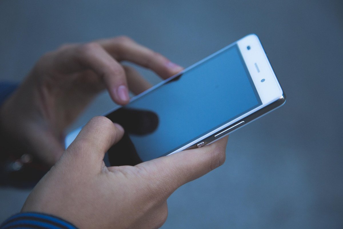 Алаяқтар жаңа әдіс пайдалана бастады: енді SMS-код қажет емес