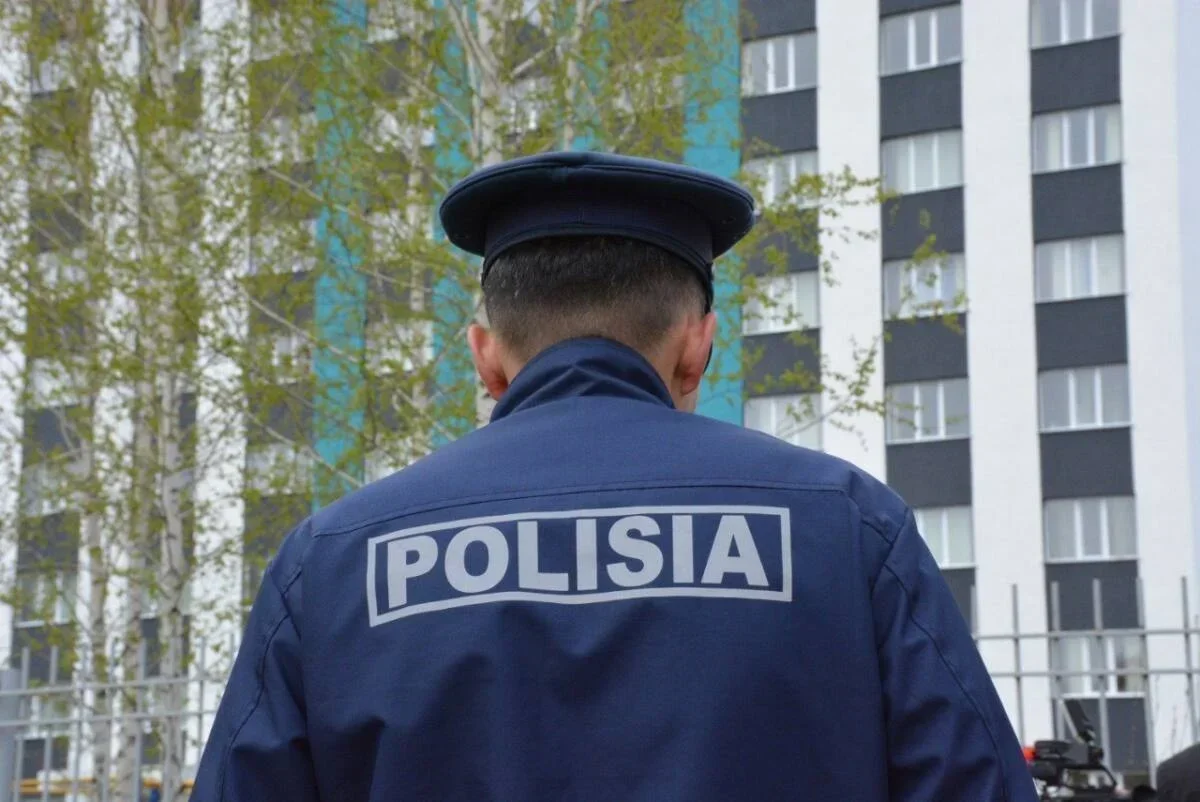 Ұлытау облысында 5 млн теңге пара алды деген күдікпен полицейлер ұсталды