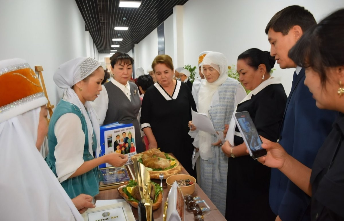 Түркістан қаласында отбасы құндылықтары мен әйелдердің қоғамдағы орны өзекті - Психолог