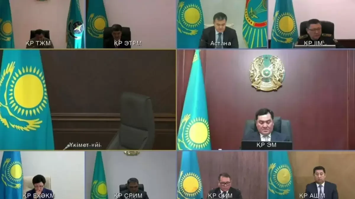 Үкімет отырысында Олжас Бектенов неге орнын тастап кетті