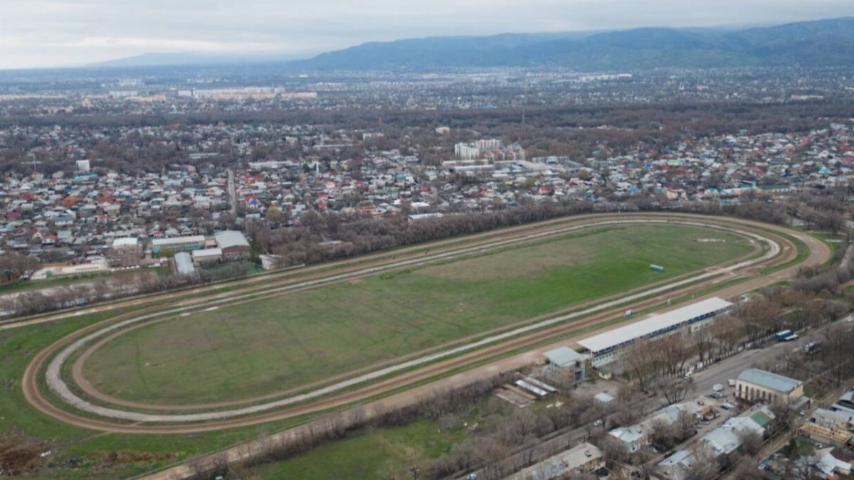 Алматы әкімдігі көне тарихи нысан - ипподромның "бұзылуына" қатысты жауап берді
