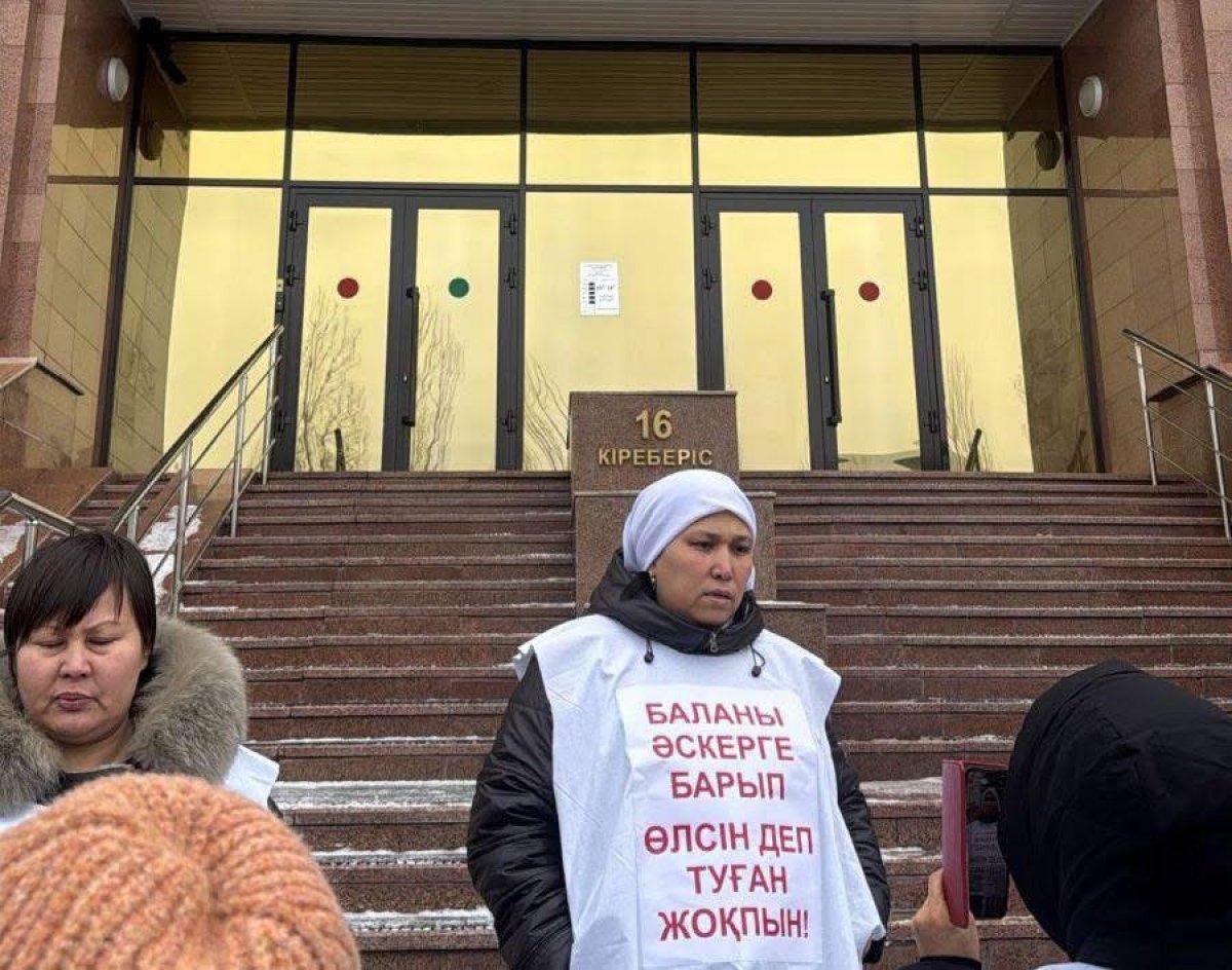 Тоқаев қаза тапқан сарбаздардың аналарының арызын 12 күнде қарауды тапсырды