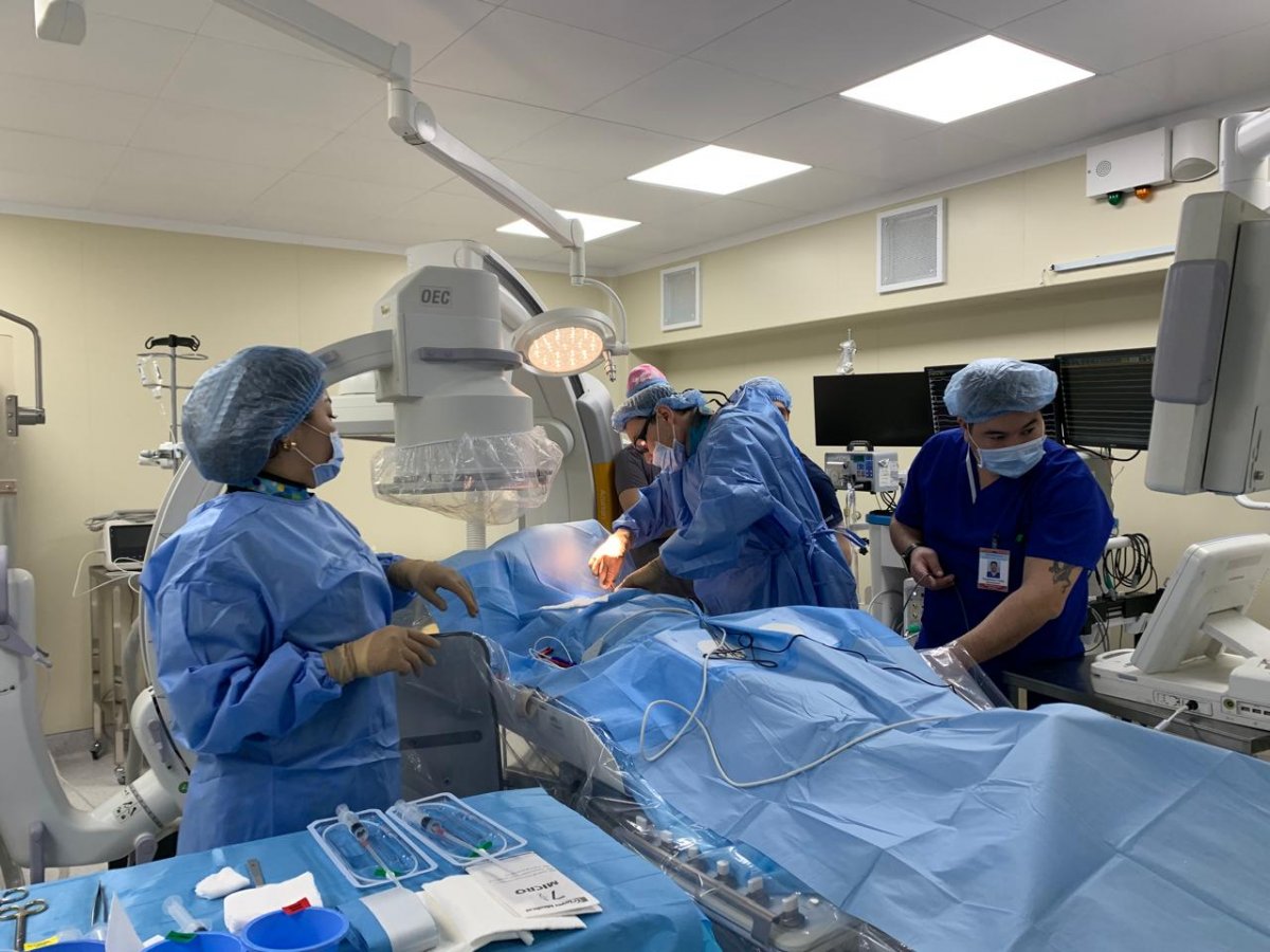 Алматыда дәрігерлер жүрек жеткіліксіздігі бар екі науқастың өмірін жаңа технологиямен ұзартты