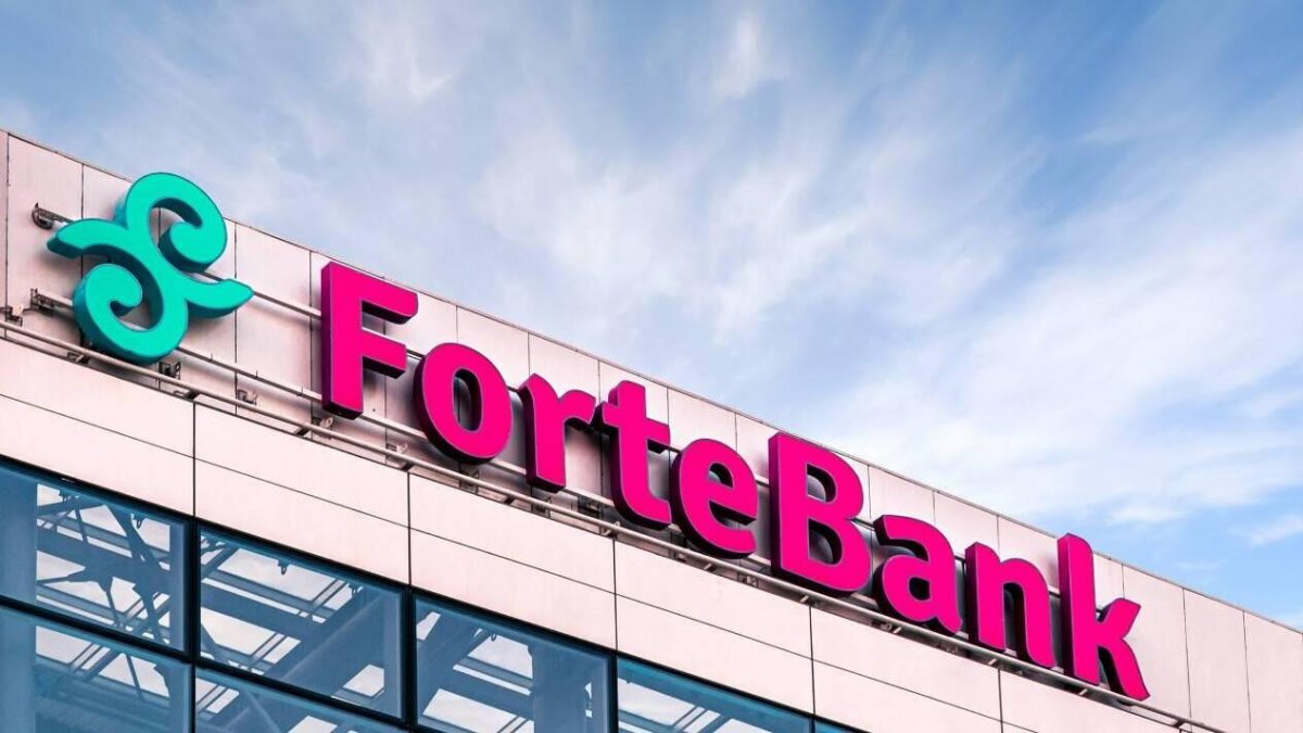ForteBank сектор көшбасшыларының бірі атанды: банктің активтері бір жылда 19,8% өсті