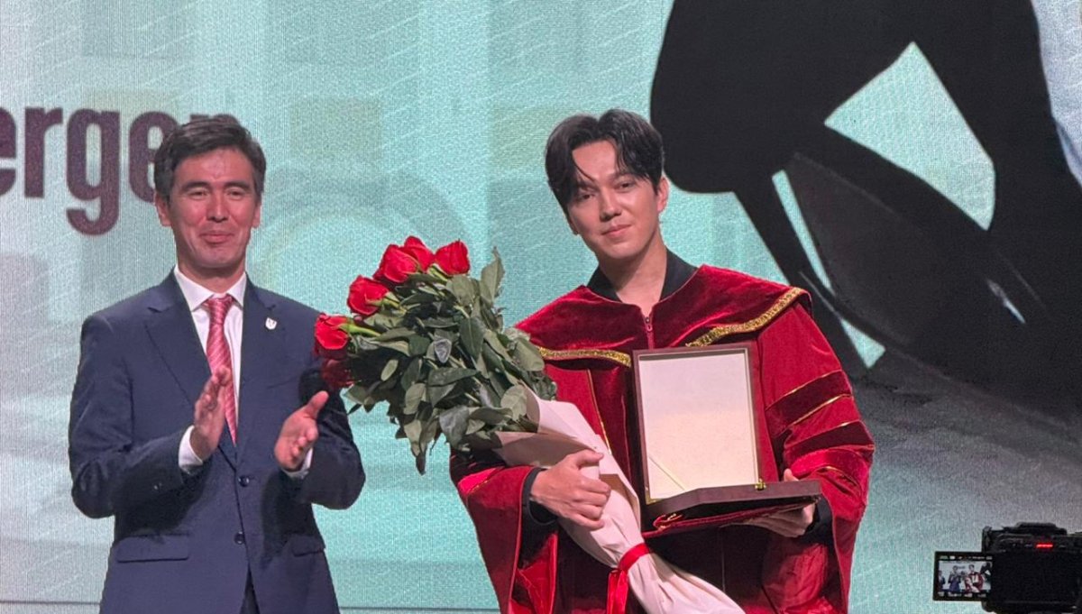 Димаш Құдайберген профессор атанды