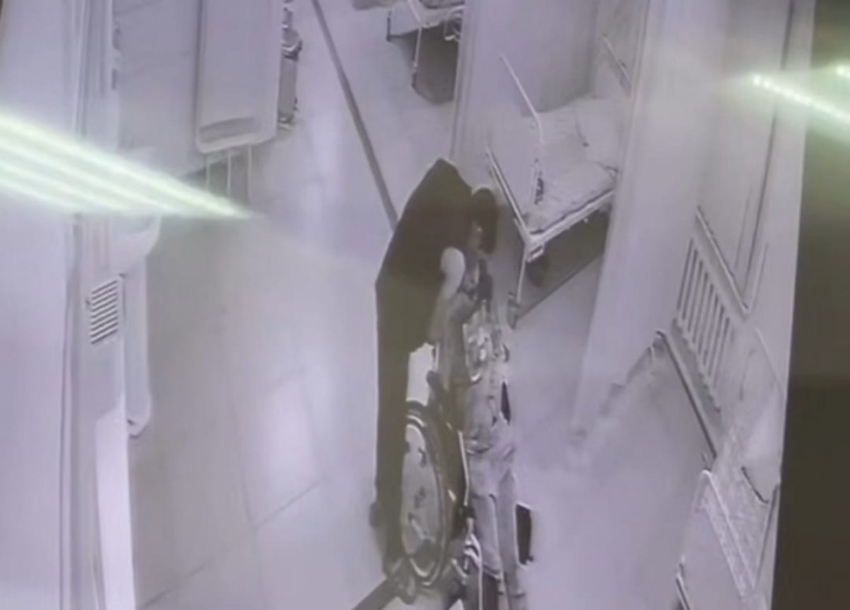 Айзат Жұманованы өлімші етіп сабаған күйеуі ауруханада оның маңдайынан сүйді