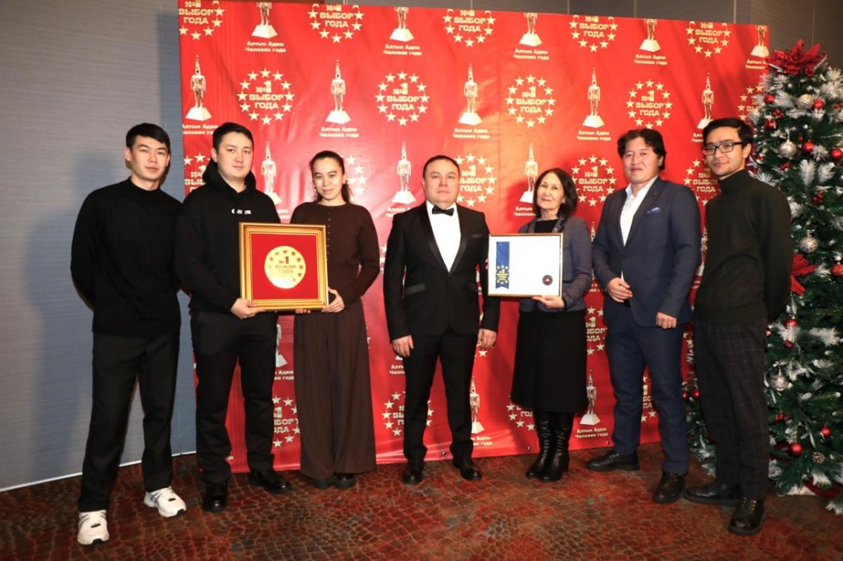 ”Almaty aqshamy” газеті “Қазақстандағы Жыл таңдауы” мәртебелі марапатына ие болды