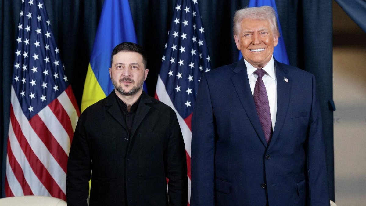 Трамп пен Зеленский Давоста кездесті