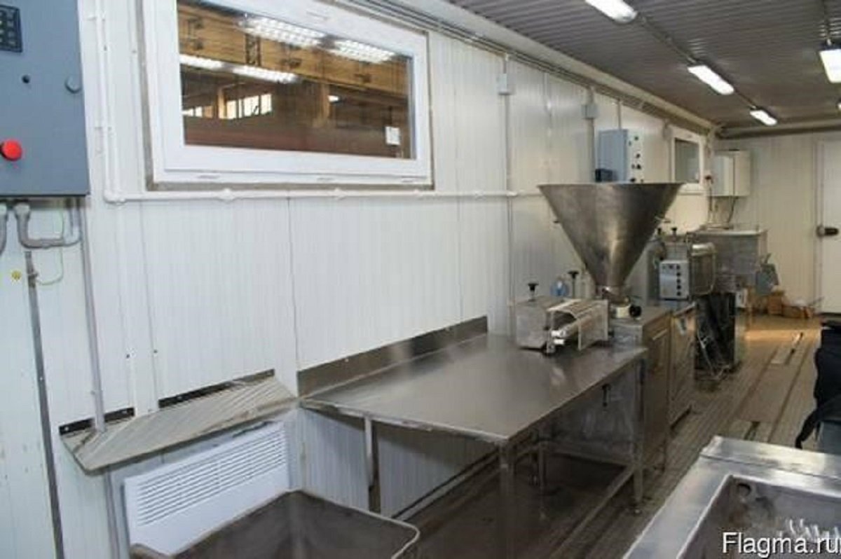 Оралдағы шұжық цехында жұмысшы станокқа қысылып қайтыс болды