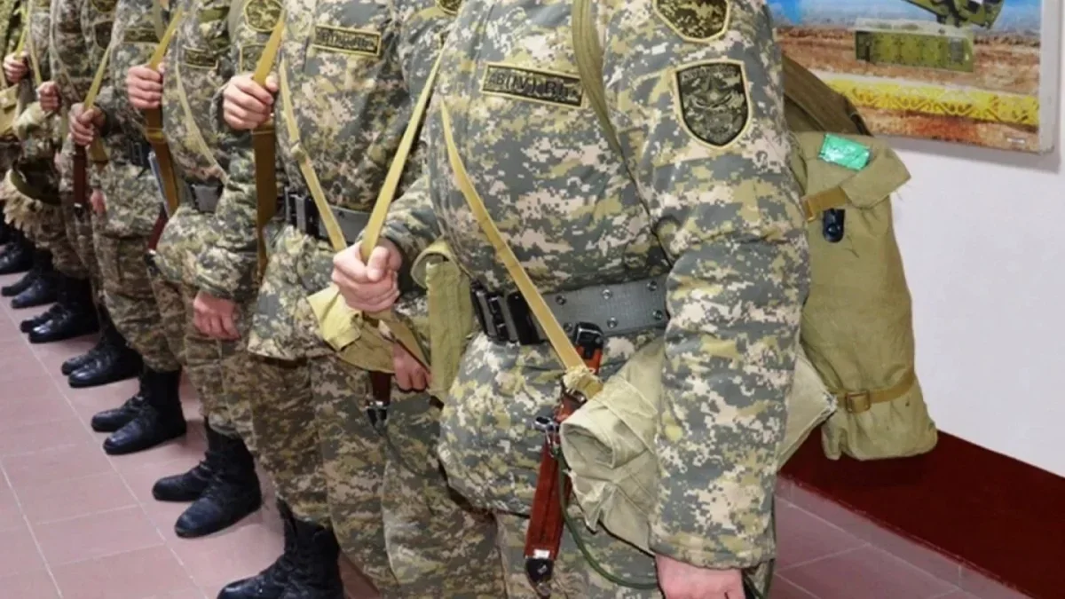 Тағы да сарбаз өлімі: Өскеменде әскери қызметші өзіне оқ атып қайтыс болды