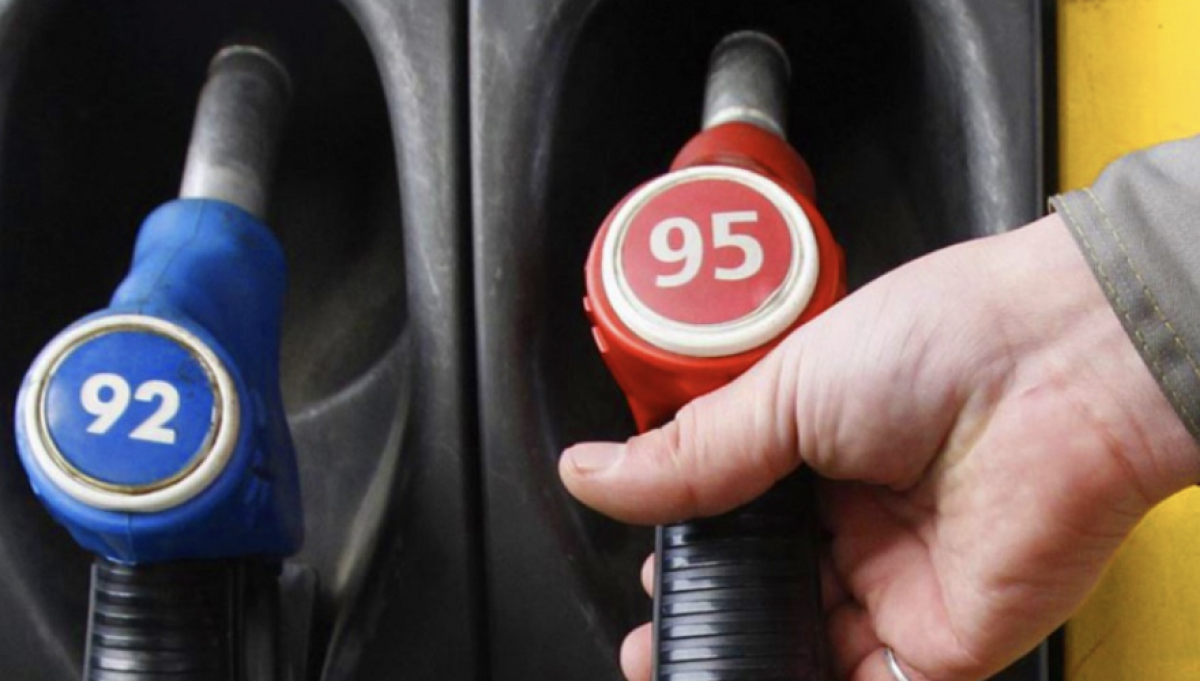 Бензин бағасына қойылған мораторий неге әсер етпей жатыр