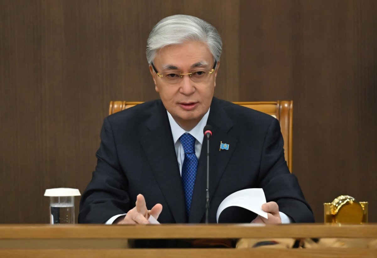 Тоқаев: қазақстандық банк арқылы 7 трлн теңгеден астам қаржы шетелге кеткен