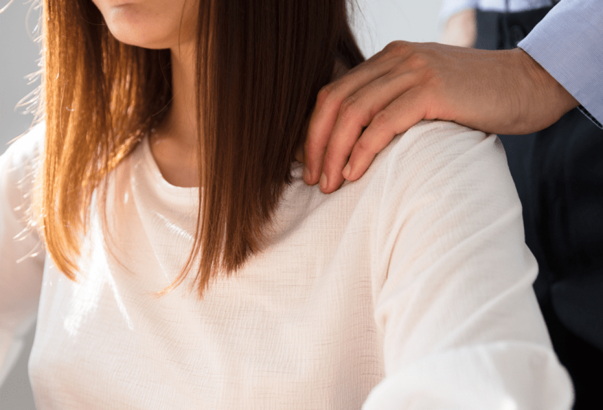 Түркістанда 18 жастағы қыз үш полицейді "жыныстық қатынасқа мәжбүрледі" деп айыптады