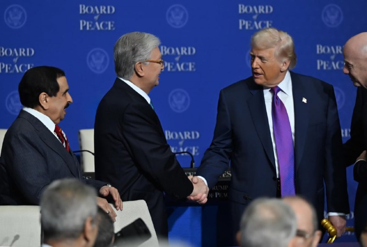 Тоқаев Бейбітшілік кеңесі аясында Трамп атындағы награда тағайындауды ұсынды