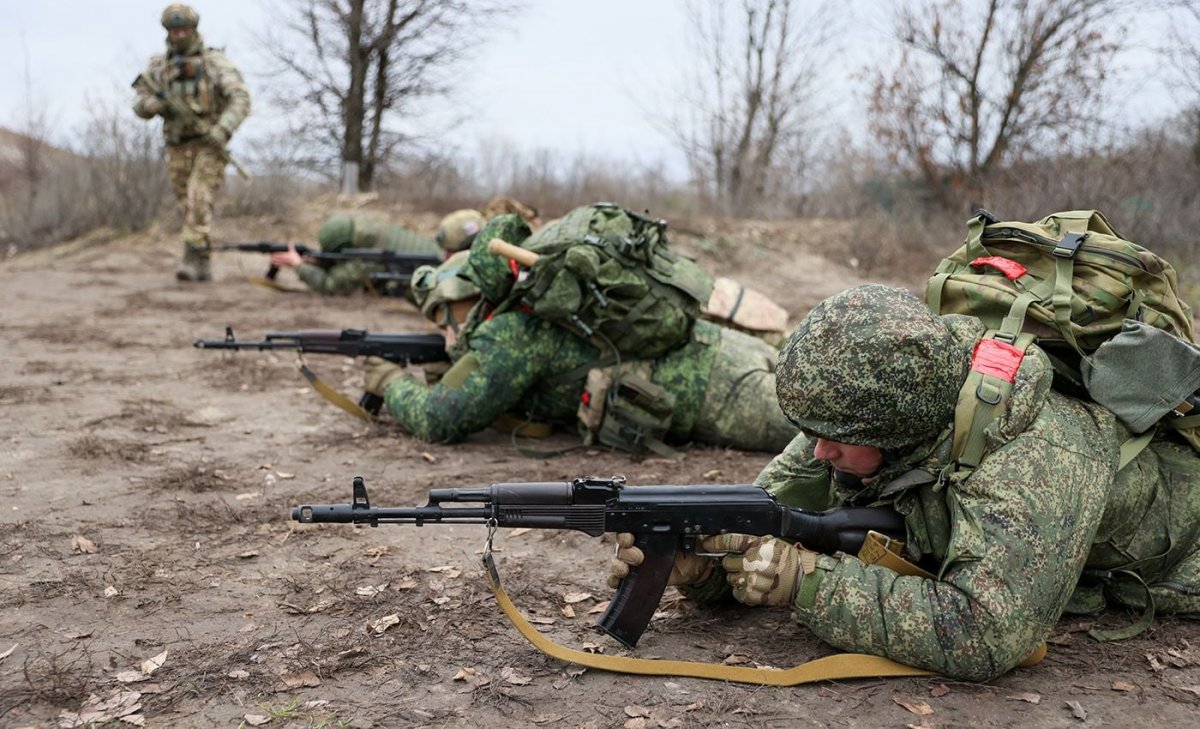 Қазақстандықтар неге өзге ел үшін қан төгуге барады?