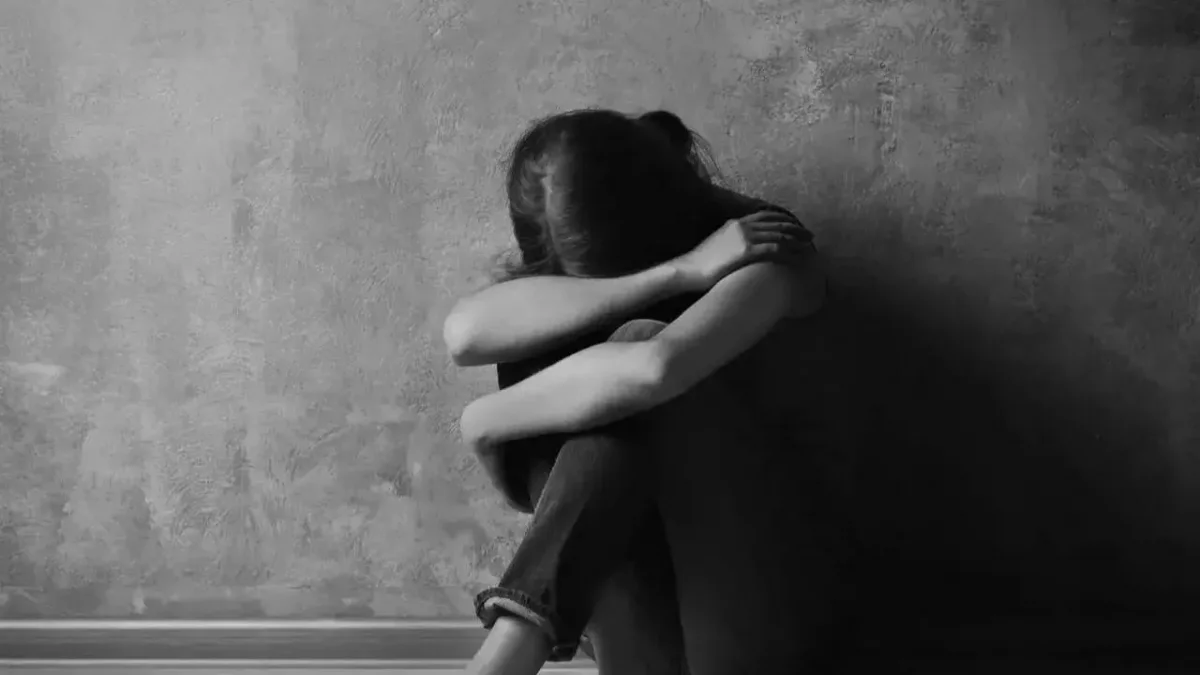 Тараздағы оқушы қыздың соққыға жығылуы: Бала құқықтары жөніндегі уәкіл оқиғаның мән-жайын түсіндірді