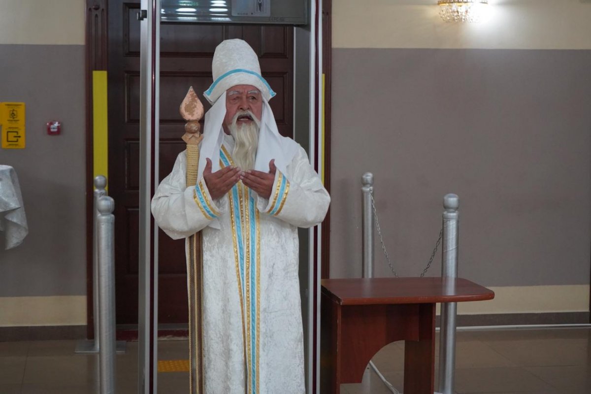 Қостанайдағы сайлау учаскесінде Қыдыр ата дауыс берді