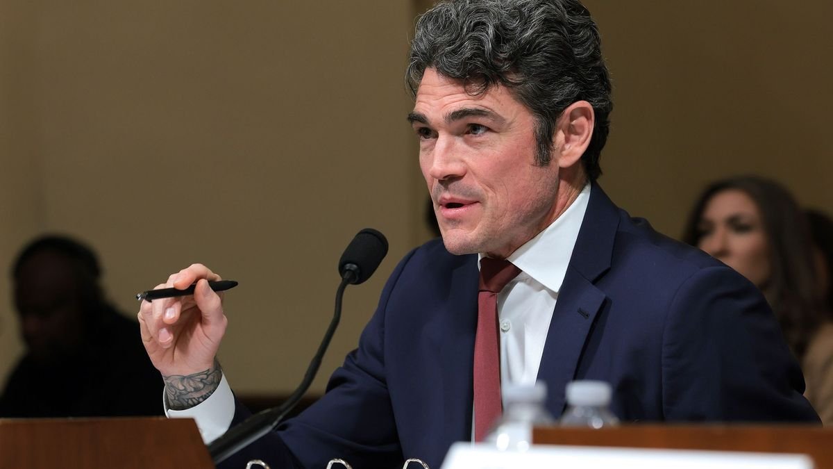 АҚШ-тың жоғары лауазымды шенеунігі Ирандағы соғысқа наразылық ретінде қызметінен кетті