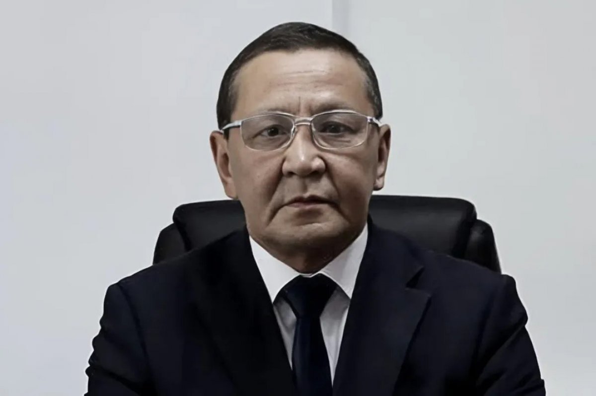 БҚО-да кәмелетке толмаған қызды зорлады деп айыпталған шенеунік көз жұмды