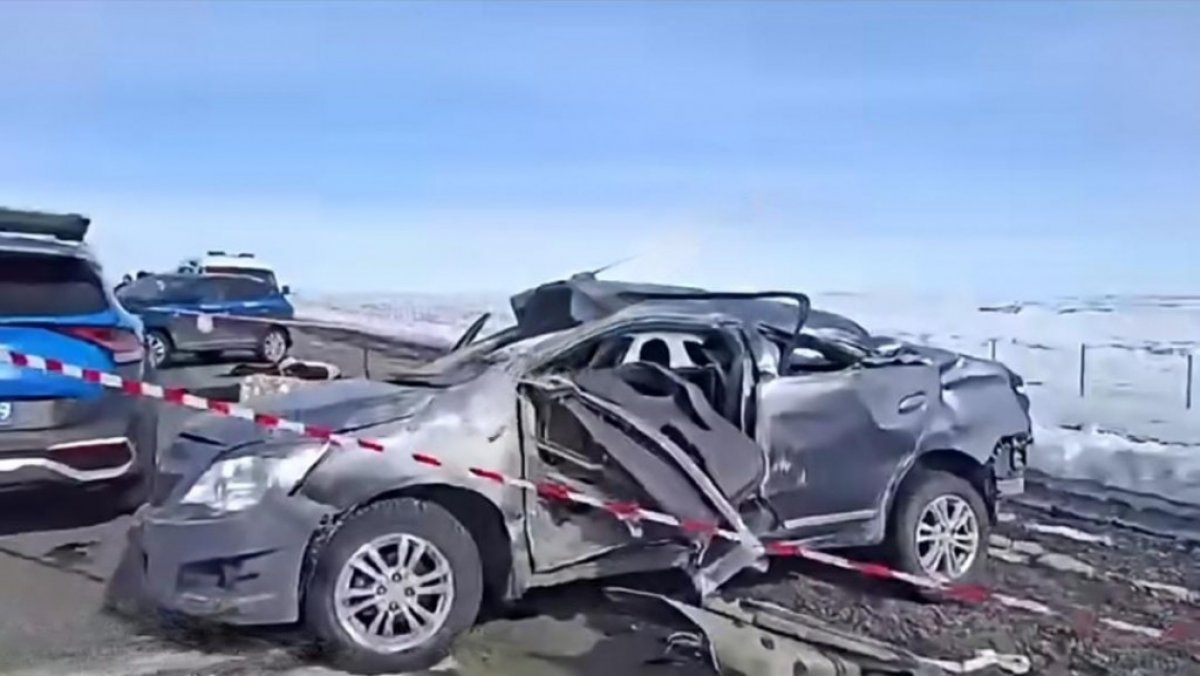 Қарағанды облысында жантүршігерлік жол апатынан үш адам қаза тапты