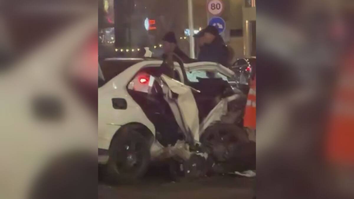 «Жүргізуші ішімдік ішкен»: Алматыдағы 3 адамды жалмаған жол апатынан соң полицейлер істі болды