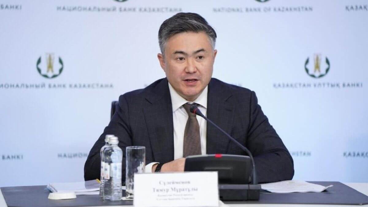 «Күрт өсе қоймайды»: Тимур Сүлейменов доллардың неге 480 теңге деңгейінде тұрақтап қалғанын түсіндірді