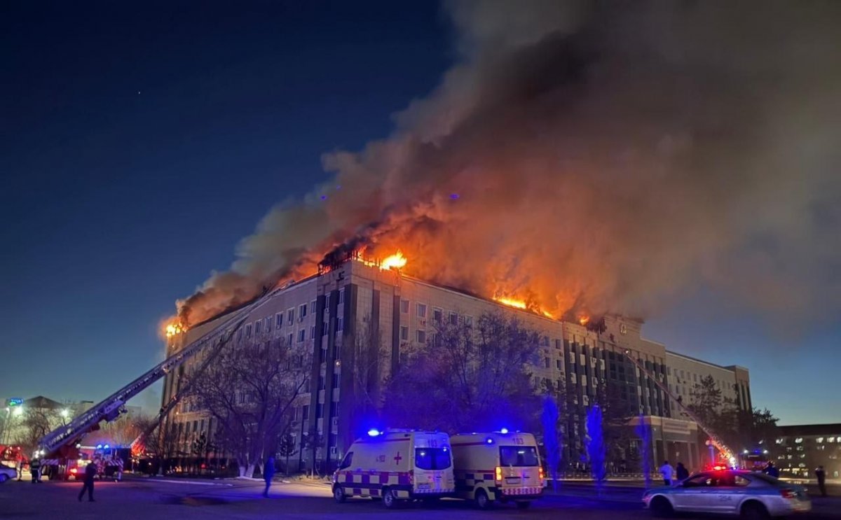 Ақтөбе облысы әкімдігіндегі өрттен кейін ғимараттың жағдайы қандай: Асхат Шахаров мәлімдеме жасады