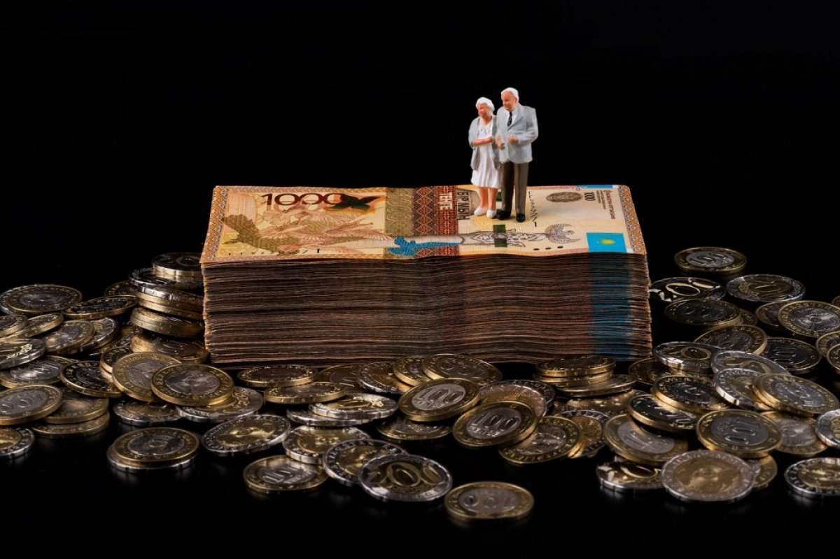 Миллиондаған қазақстандыққа зейнетақысыз қалу қаупі төніп тұр