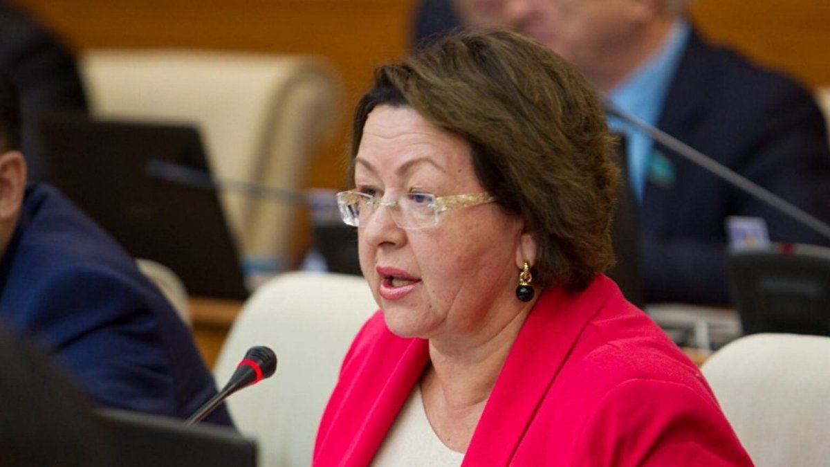 Банкет қажет пе? Ирина Смирнова мектеп бітіру кештеріне қатысты пікір білдірді