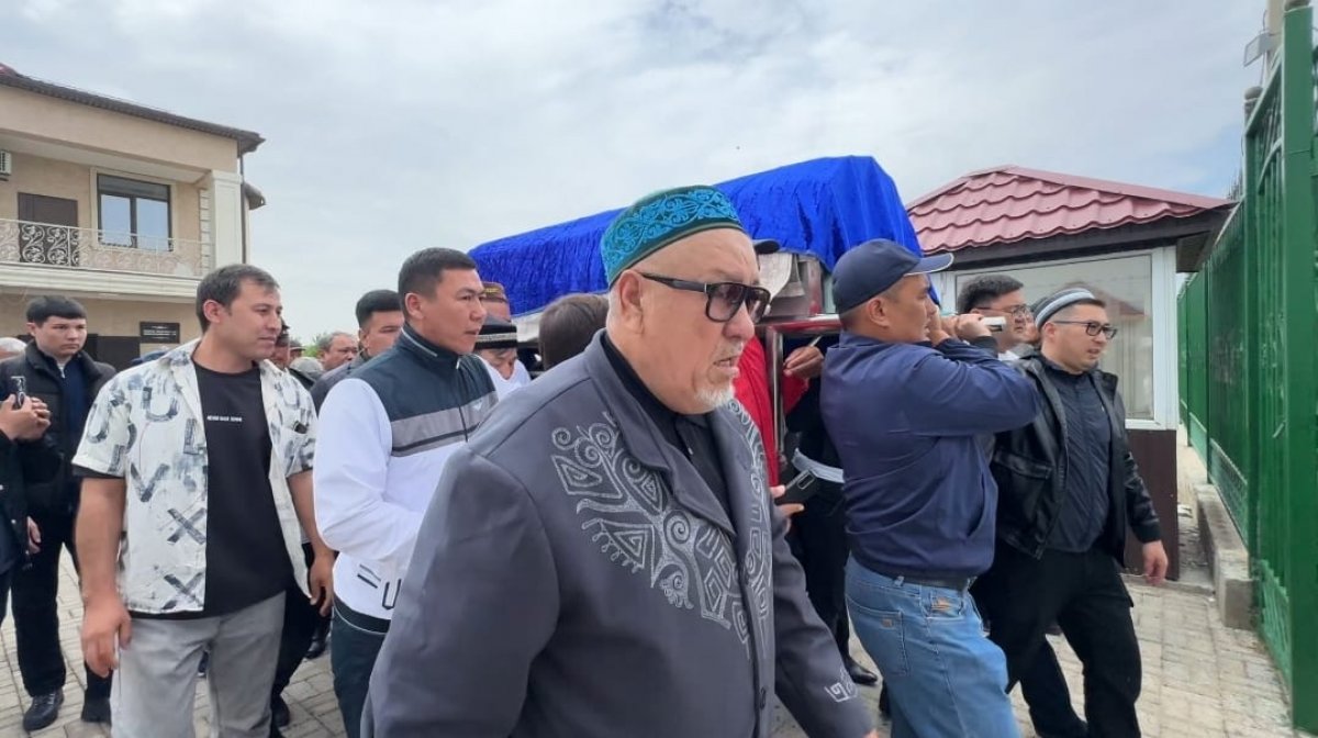 Қазақтың біртуар ақыны Мұхтар Шаханов жер қойнына тапсырылды