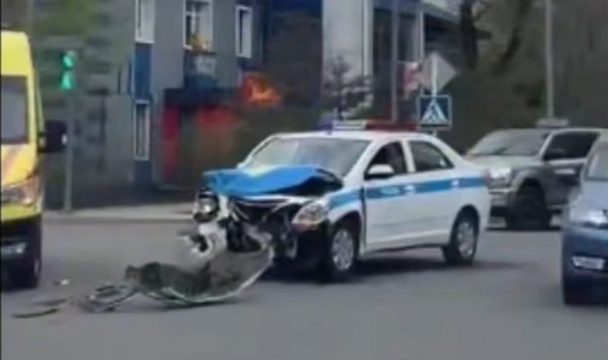 Қостанайда полиция көлігі жол апатына ұшырады