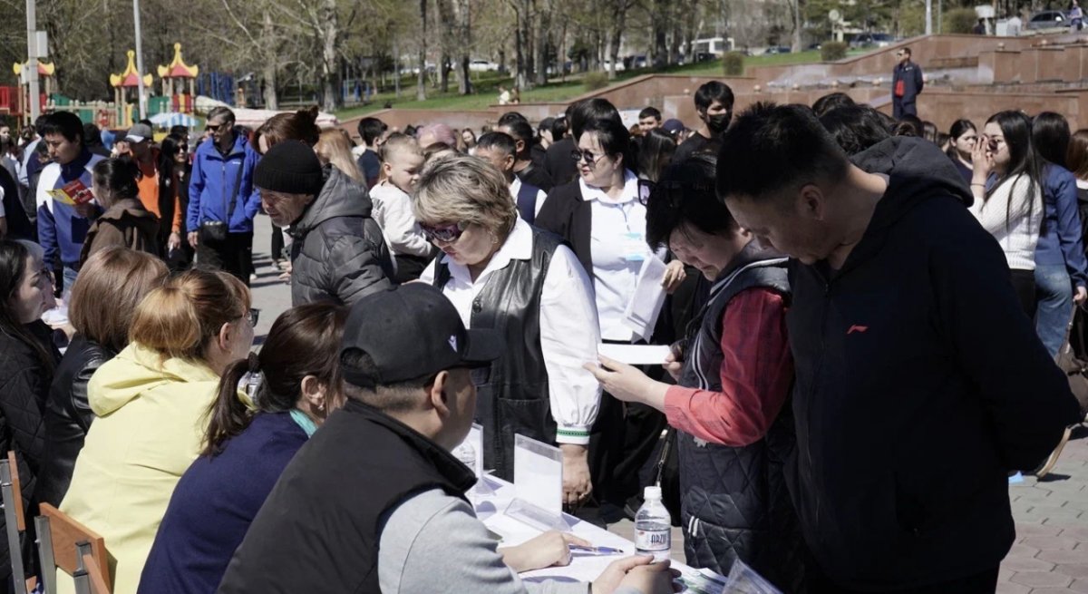 Семейде «Адал адам – адал еңбек» жәрмеңкесі өтті