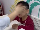 «10 бер»: Атырауда балабақша тәрбиешіcі баланың басынан ұрған