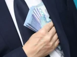 «ҚТЖ»-ға жұмысқа орналастыру үшін 1,5 млн теңге пара алған