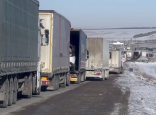 Ресеймен шекарада 500-ге жуық жүк көлігі тоқтап қалды