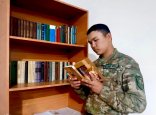 Қалам мен қаруды қатар ұстаған ақын сарбаз
